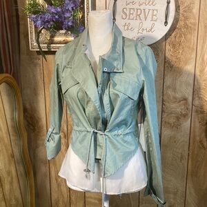 Daytrip Utility Jacket in Light Green